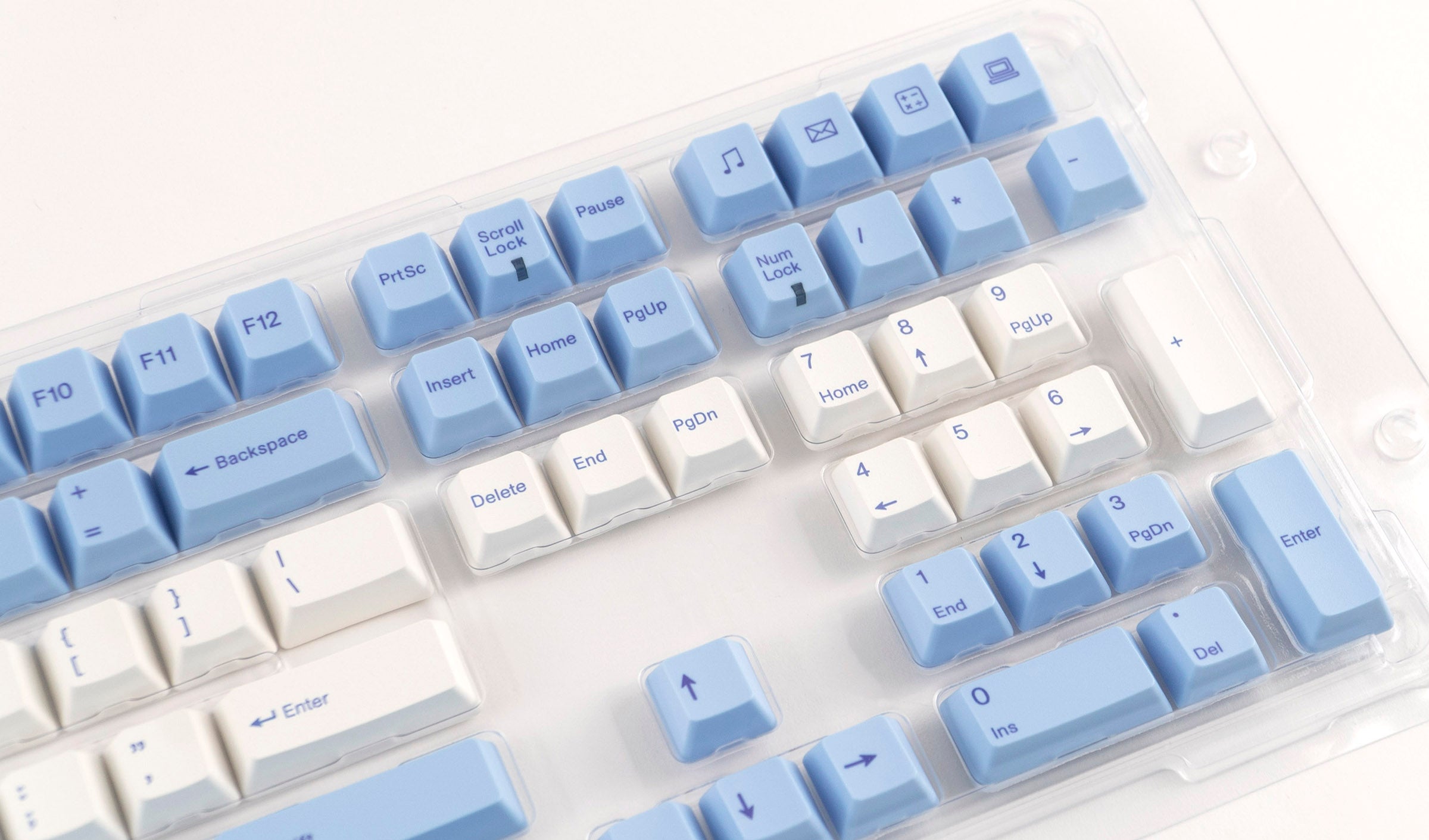 Varmilo 108-Key Dye Sub PBT Keycap Set White and Blue Santorini MKLFH60ZHH |34141|