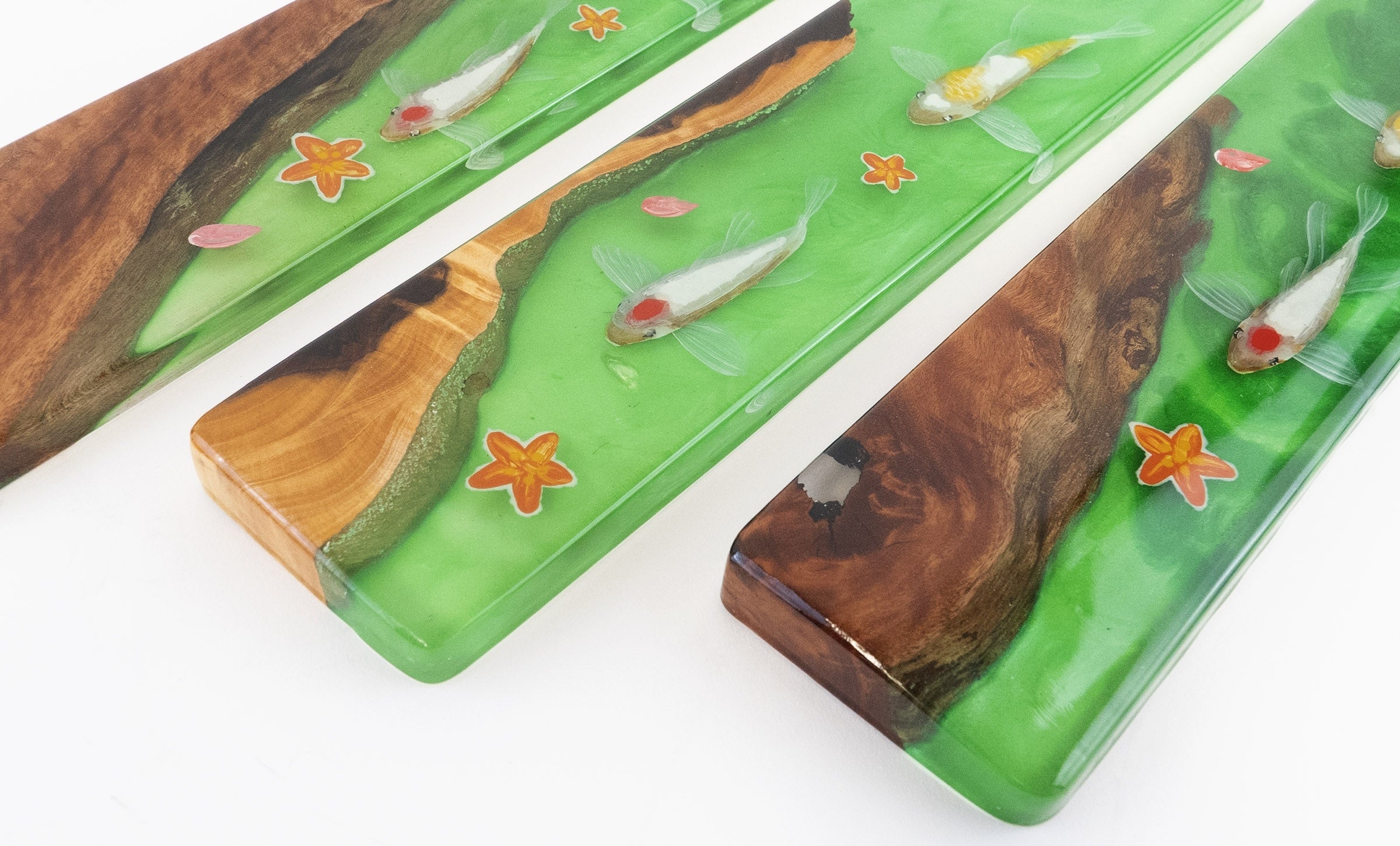 Resixteen Green Koi Handcrafted Artisan Wrist Rest Wood & Resin TKL MKDWYTTZRS |27052|