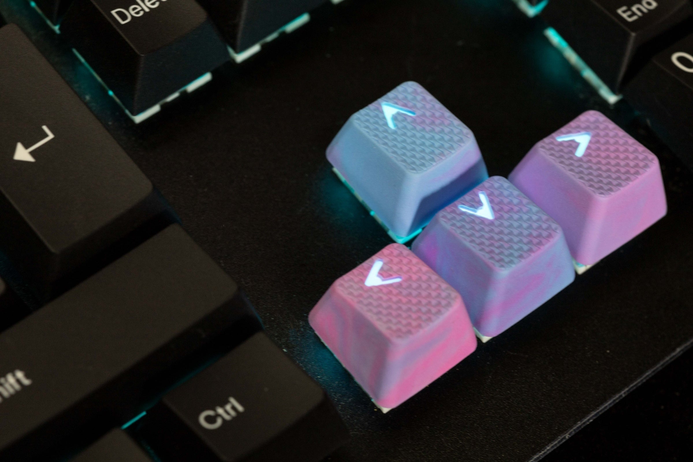 Tai-Hao 23-Key TPR Rubberized Gaming Keycap Set Pink & Blue Camo Rubber MKUXEB08TH |28581|