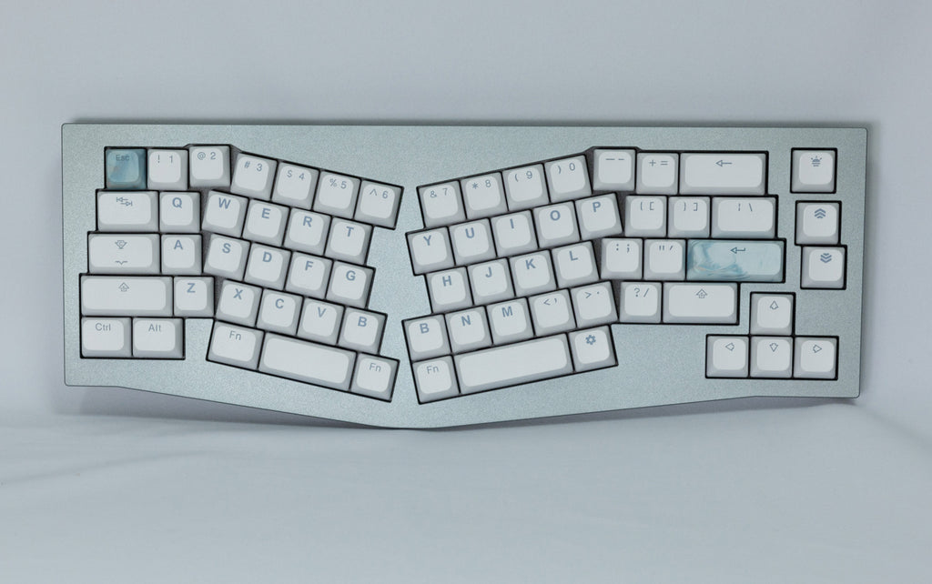 149 Machine Key Tai-Hao Coastal Blue Backlit 149 Key BOBO Profile Double Shot ABS Keyc
