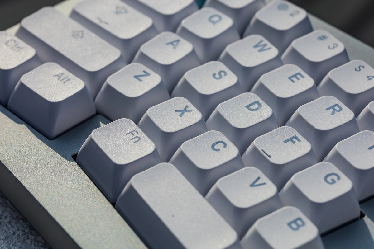 149 Machine Key Tai-Hao Coastal Blue Backlit 149 Key BOBO Profile Double Shot ABS Keyc