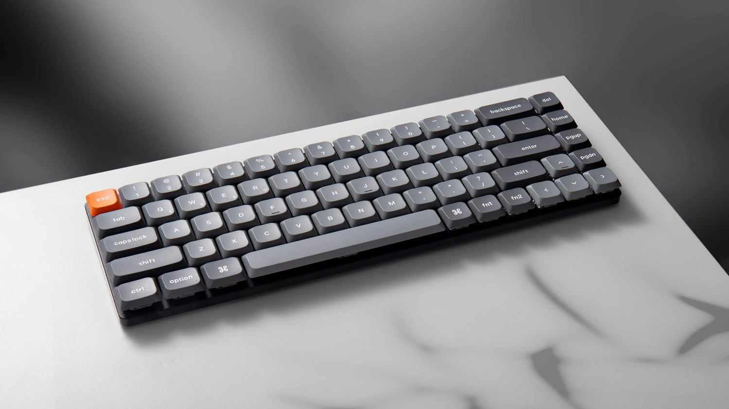 Keychron K7 Max 65% Bluetooth + 2.4 GHz. RGB Low Profile Win + Mac Mec