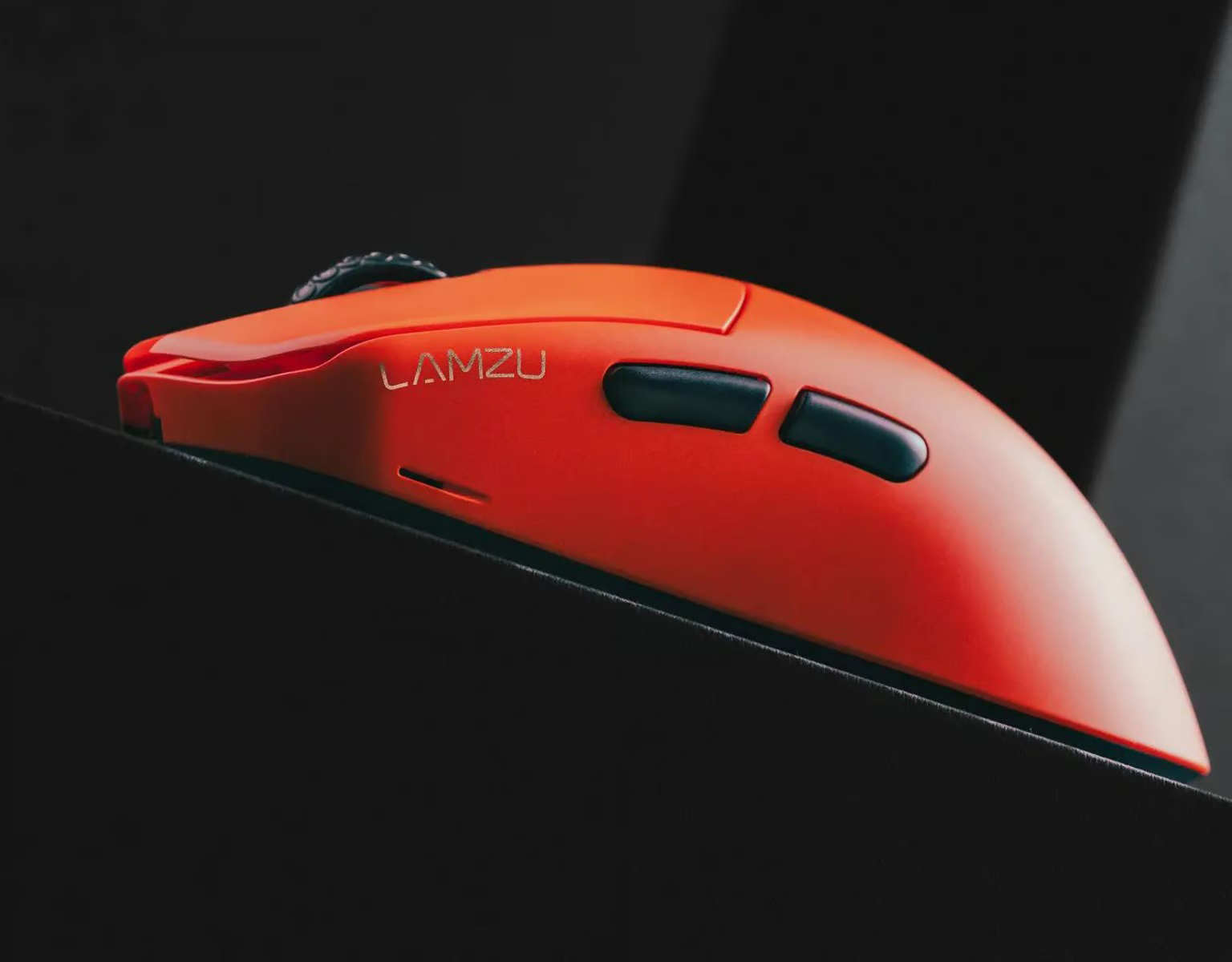 Fnatic x LAMZU Maya Wireless Mouse Fnatic x LAMZU Maya Wireless Mouse