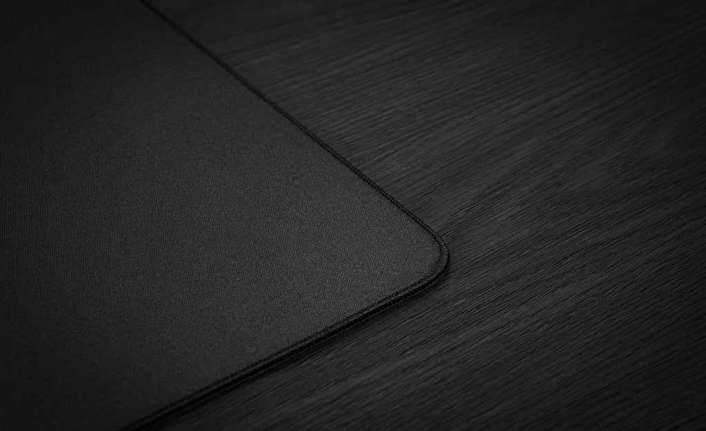 Leopold Premium Black Alpha-Cell Desk Mat