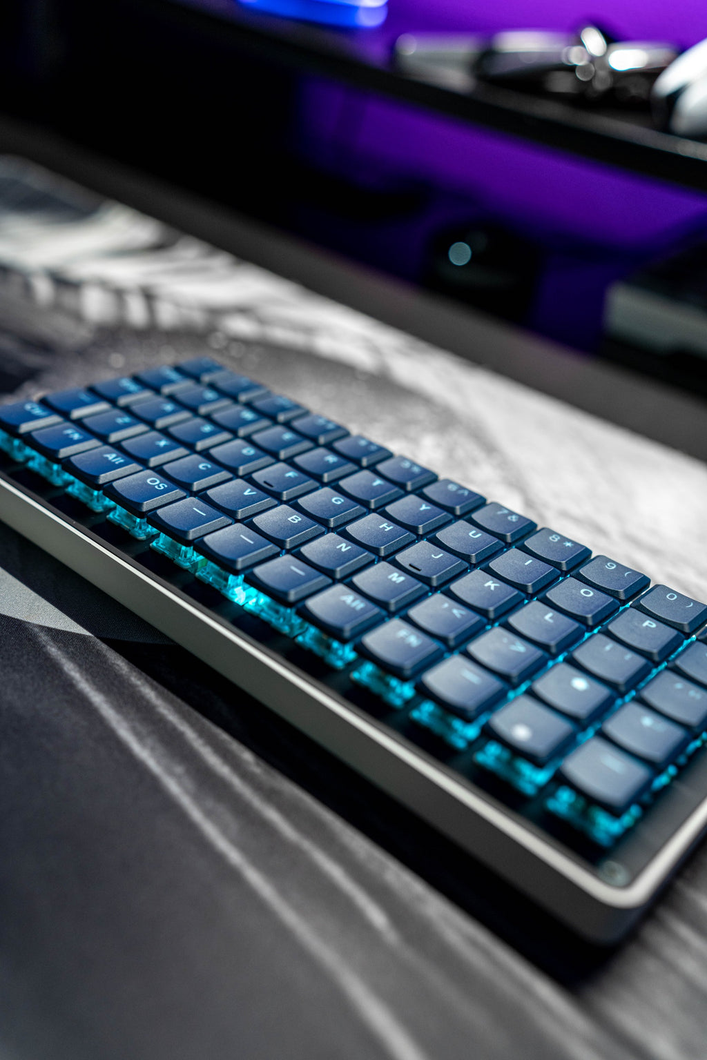 Tai-Hao Navy Blue THT Backlit 65 Key Double Shot PBT Low Profile Keyca