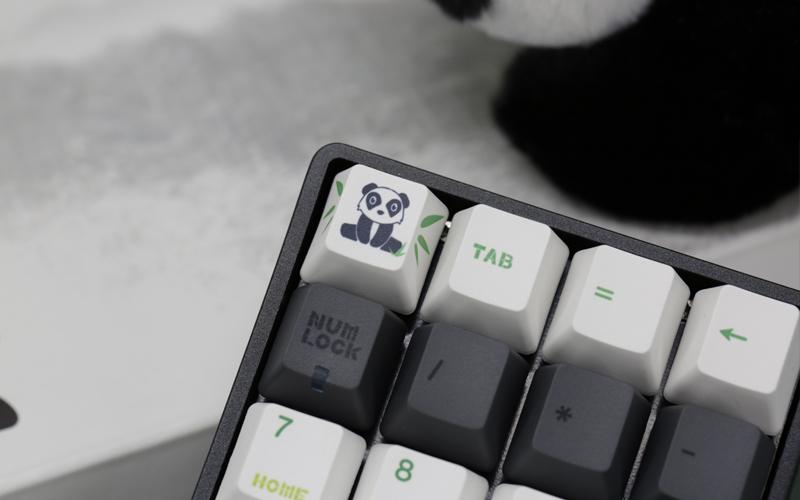 Varmilo VA21M Panda Numpad Dye Sub PBT Mechanical Keyboard keyboard image