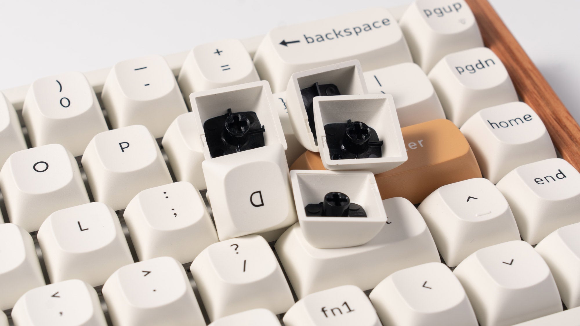 Keychron K6 HE 65% Hotswap Wireless RGB Keyboard
