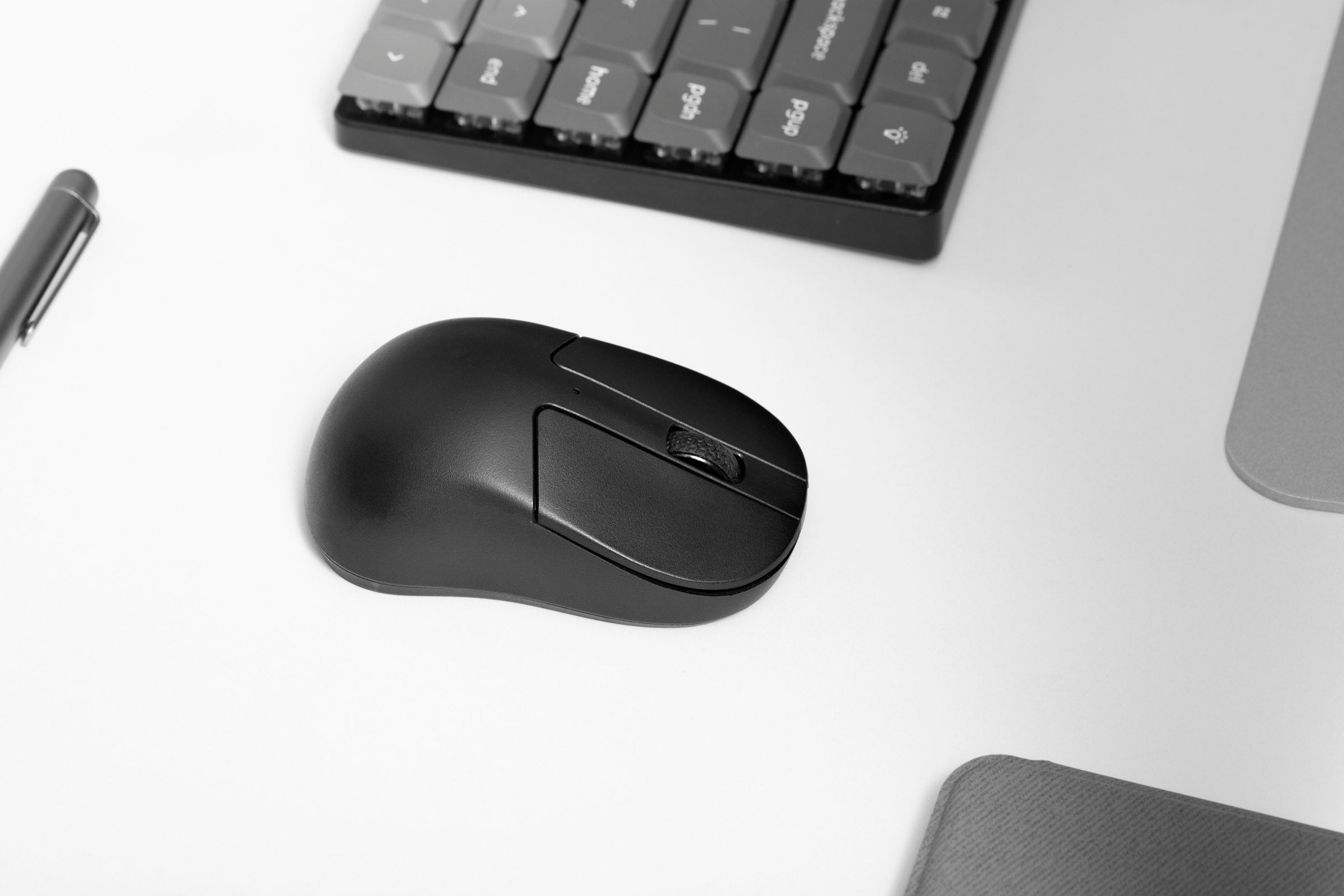 Keychron M4 Wireless 8K Mouse – Mechanical Keyboards