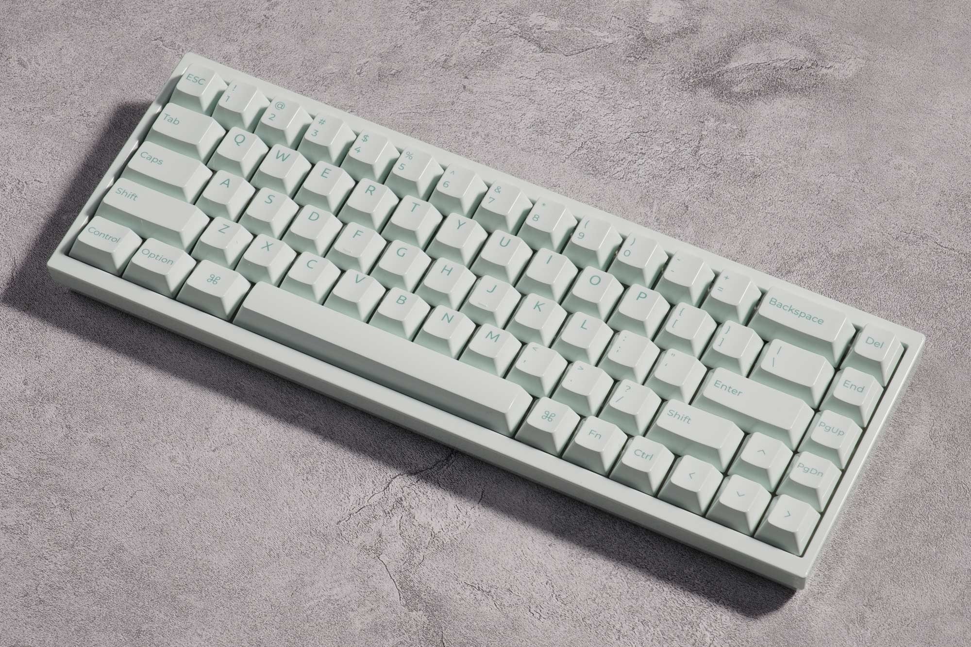 Keychron Q16 HE 8K Magnetic Ceramic 65% Keyboard keyboard image