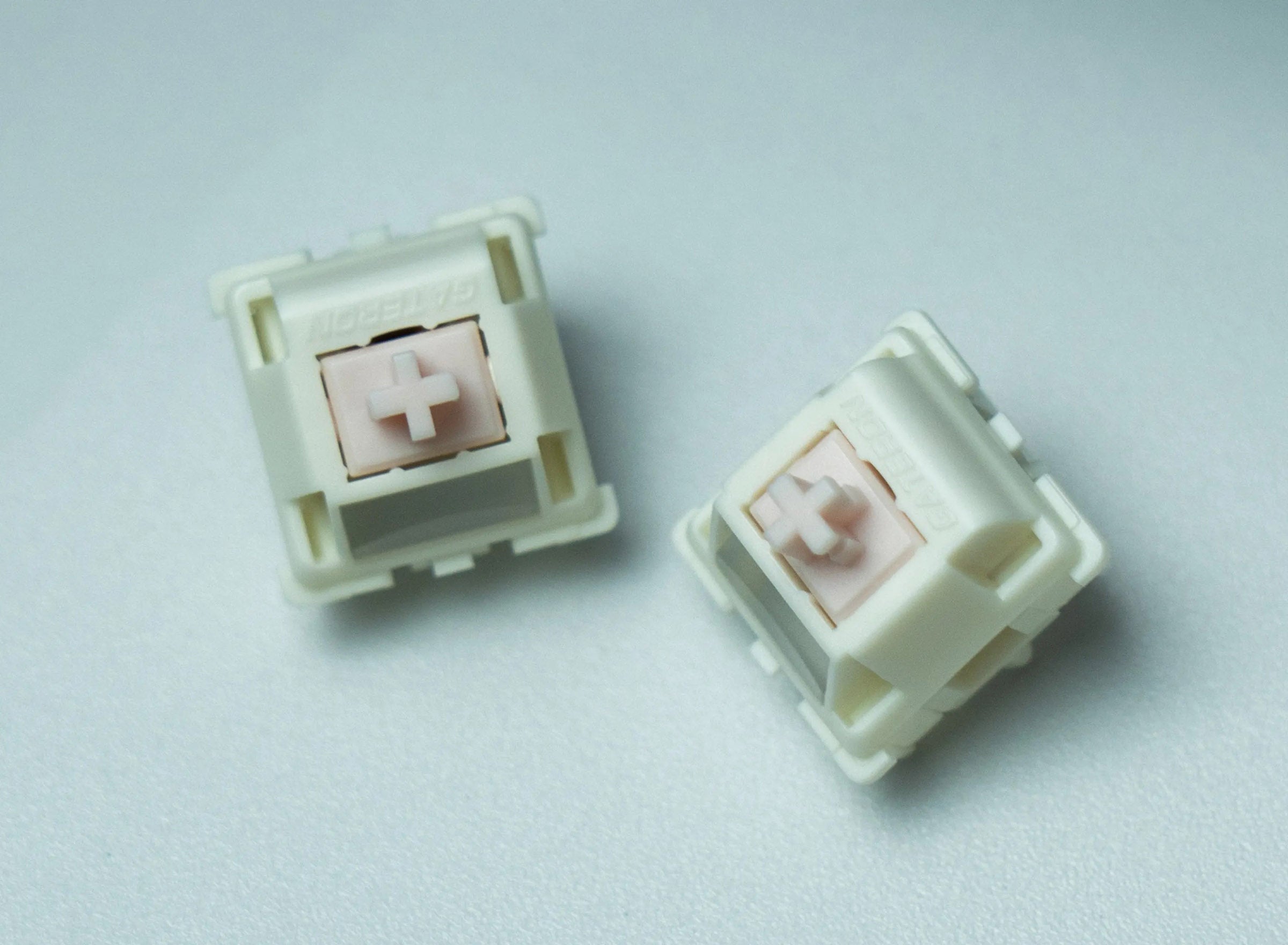 Gateron Smoothie Pink Silent 45g Linear PCB Mount Switch MK792CF2HQ |79906|
