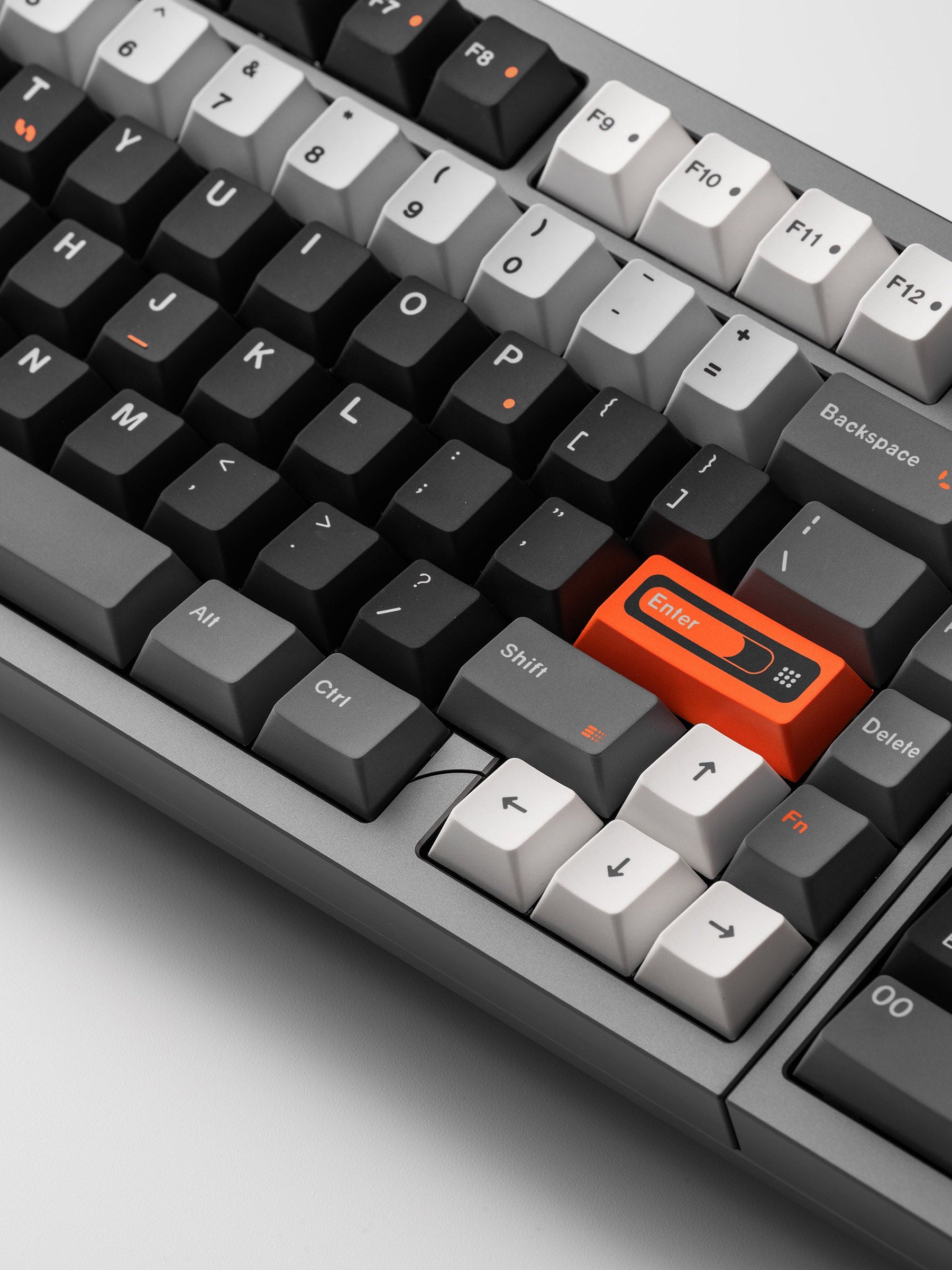 LUMINKEY Luminkey98 V2 Aluminum Wireless Keyboard MK82KBN9CY |78971|