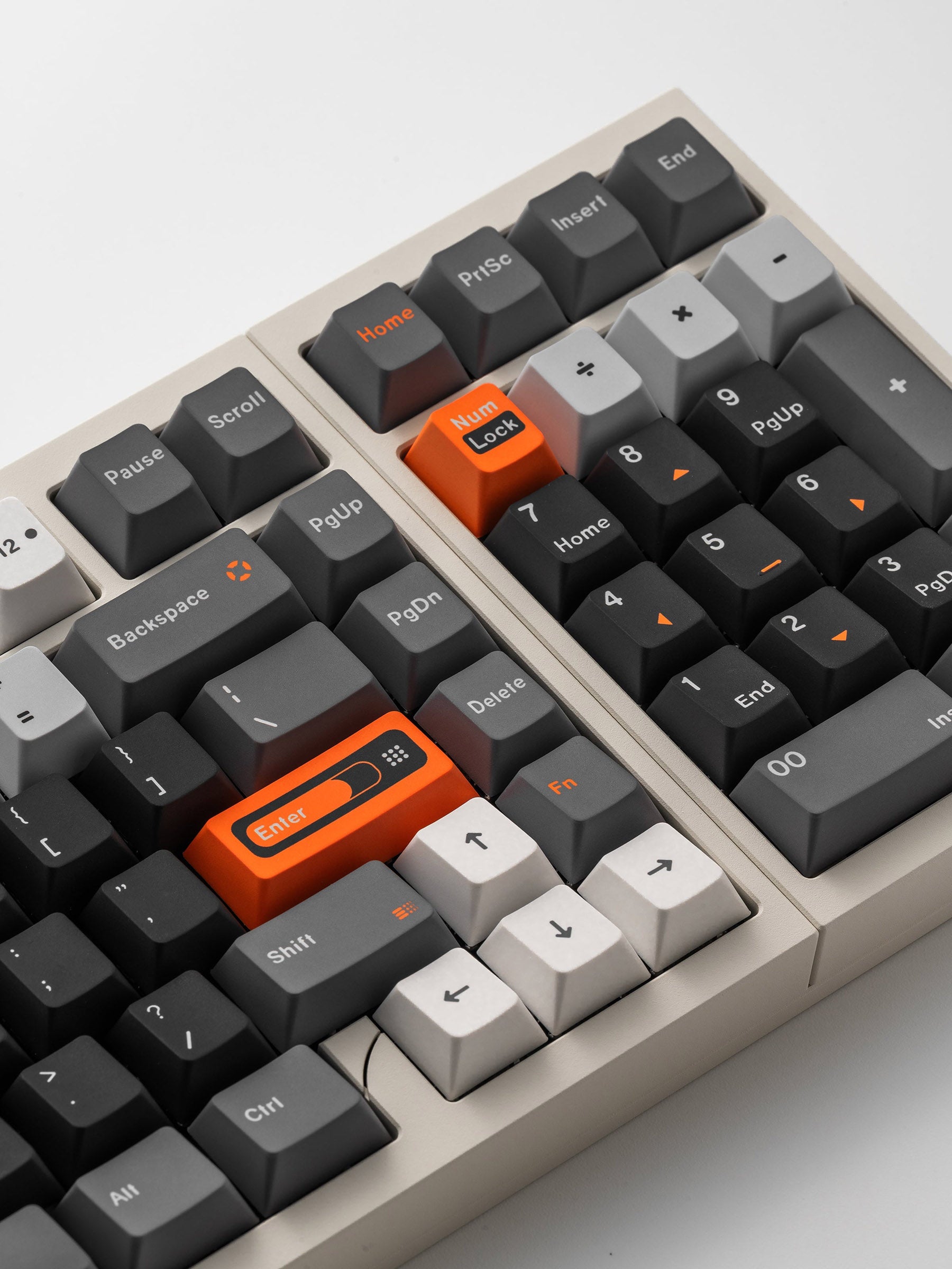 LUMINKEY Luminkey98 V2 Aluminum Wireless Keyboard MK82KBN9CY |78963|