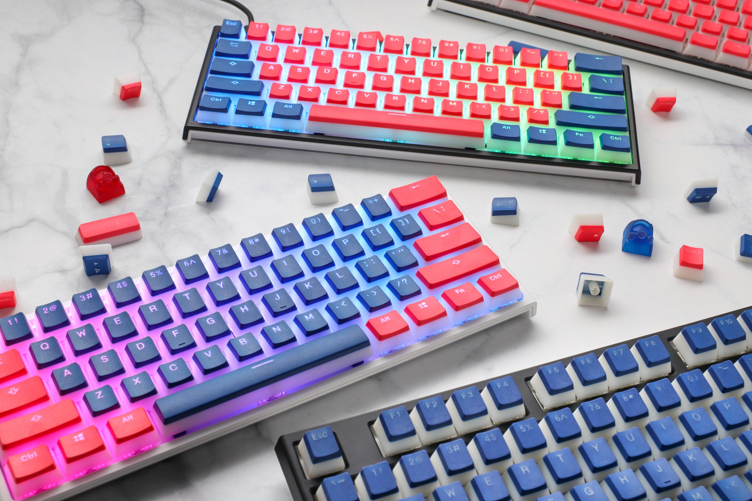 Ducky Blue / Coral Pudding 108 Key OEM Profile Double Shot PBT Keycap Set MKROB2RM9Q |33150|