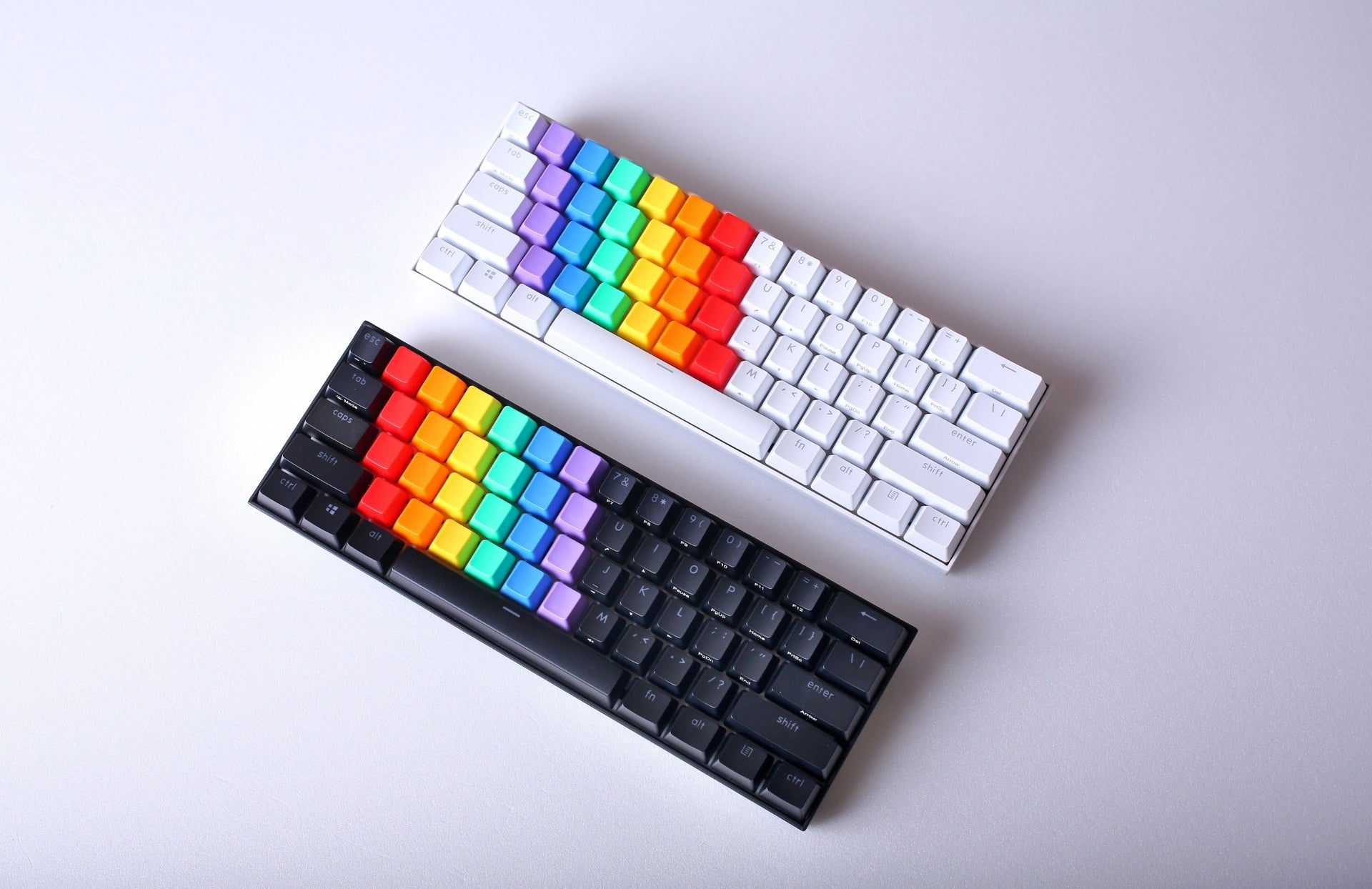 KBParadise V60 The 2 White MKY8WNAETL |33189|