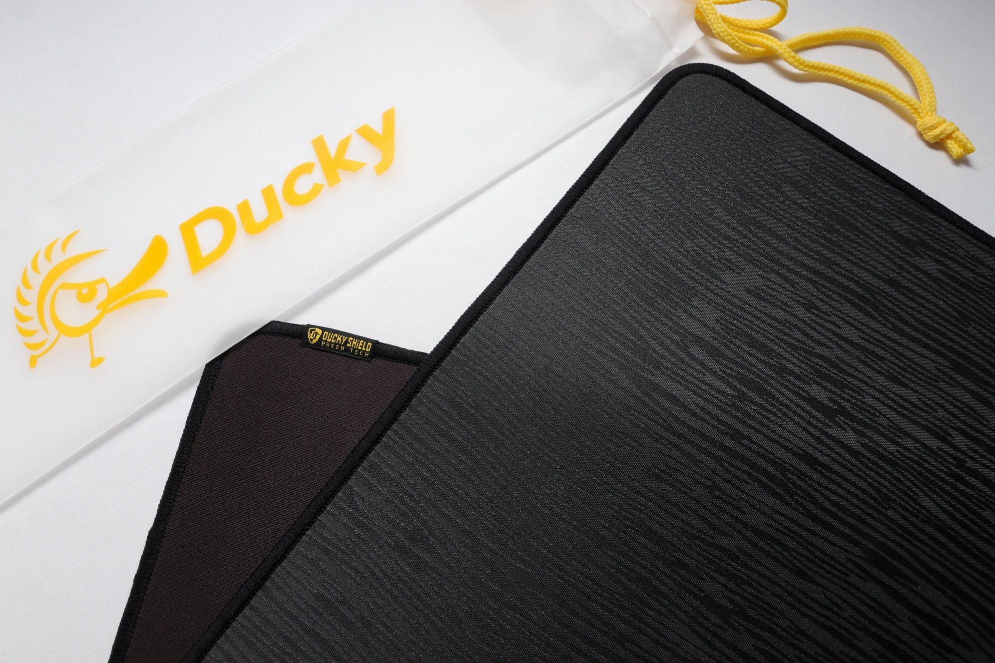 Ducky Shield X-Large Desk Mat MKF4B0U759 |42628|