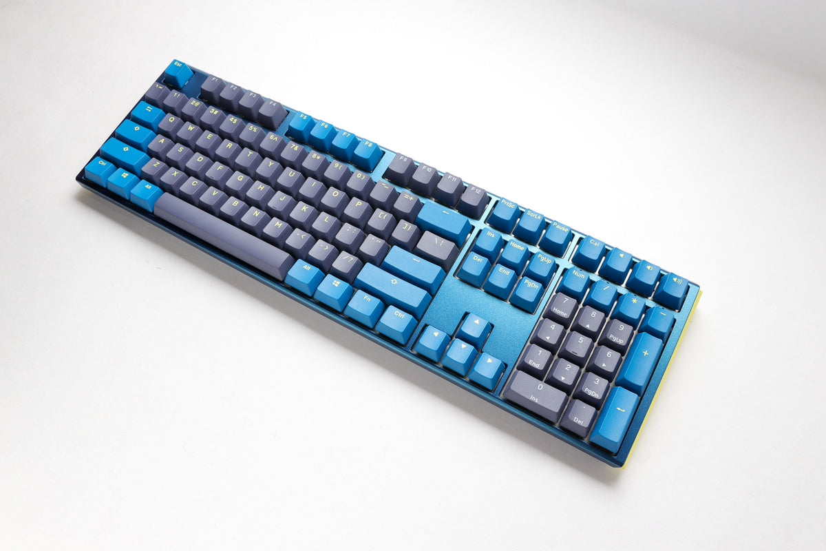Ducky One 3 Daybreak Hotswap RGB Double Shot PBT QUACK Mechanical Keyb