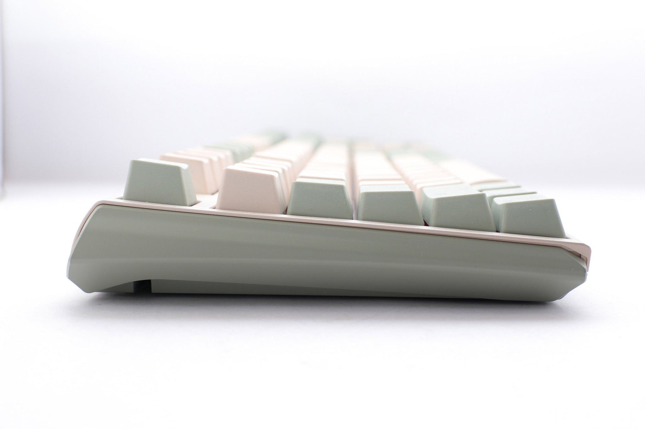Ducky One 3 Matcha TKL Hot-swappable MX-Red PBT Costa Da Caparica • OLX Portugal